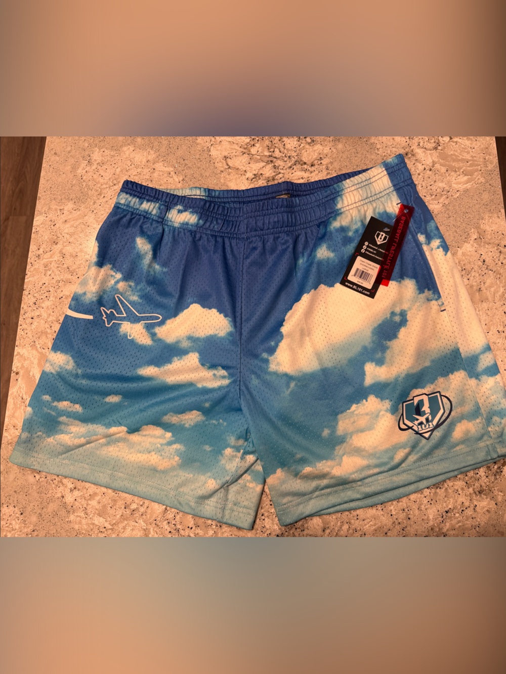 Men’s Athletic Cloud-Print Shorts – Blue Sky